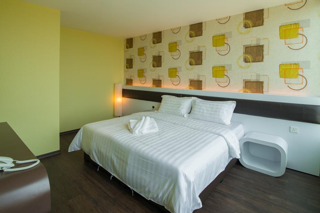 Riverfront Sentral Hotel Malacca Номер фото
