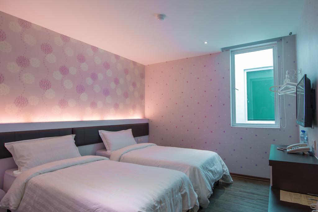 Riverfront Sentral Hotel Malacca Екстер'єр фото