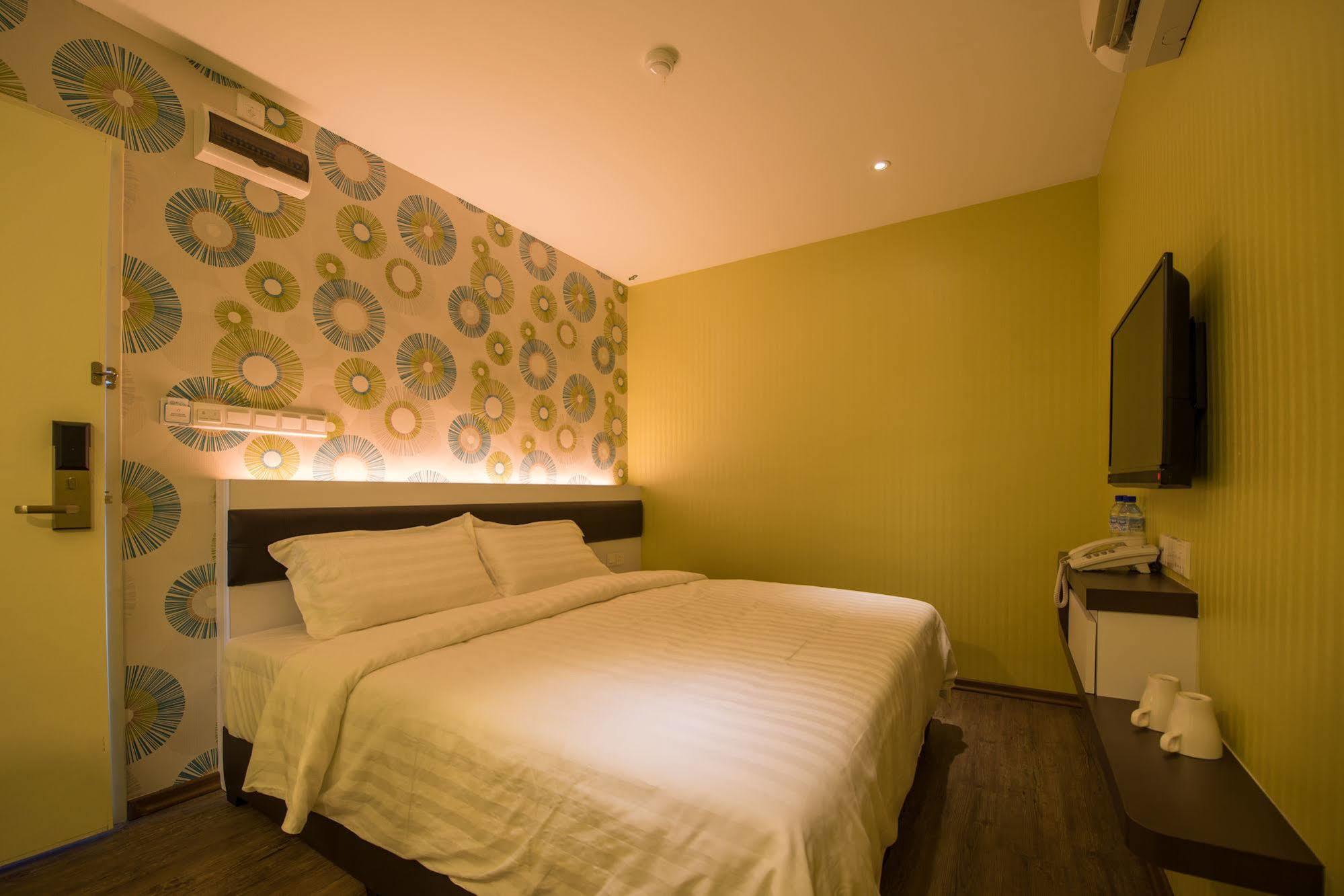 Riverfront Sentral Hotel Malacca Екстер'єр фото